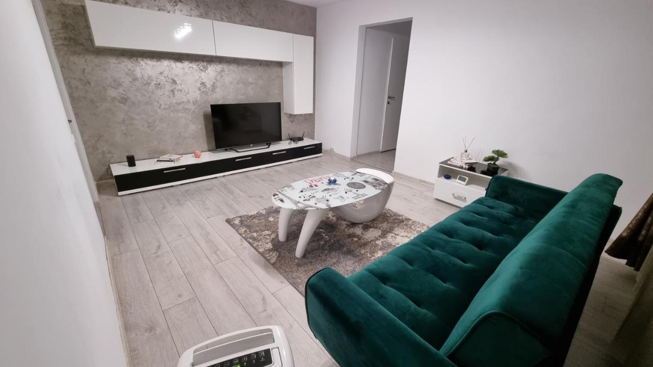 Stone Bridge Apartment 이아시 외부 사진